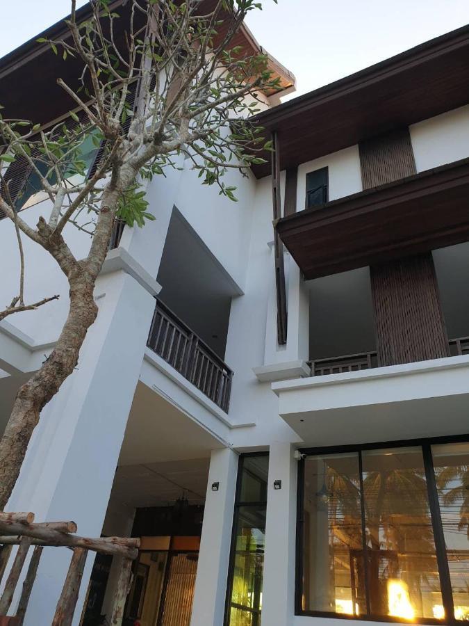 Baan Ampai Beach Hotel Hua Thanon  Eksteriør billede