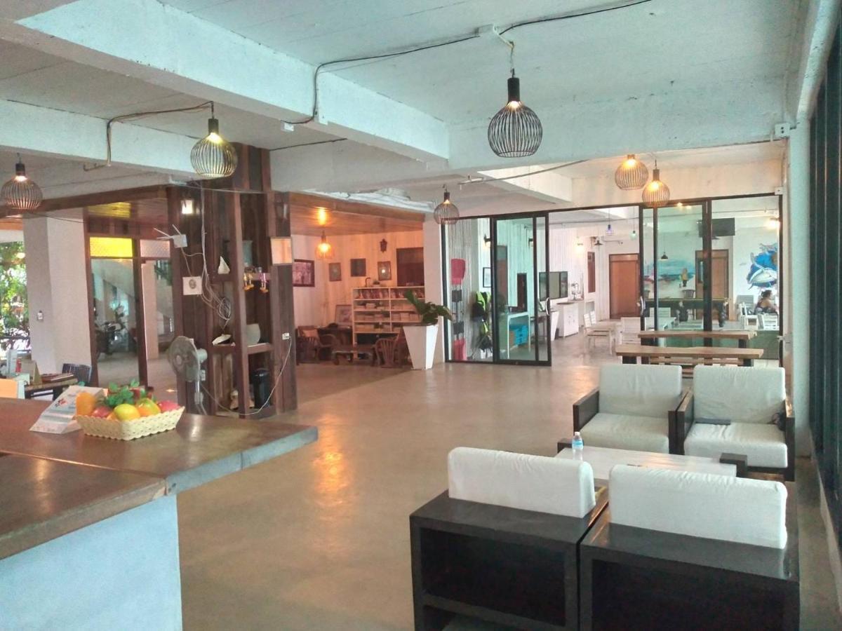 Baan Ampai Beach Hotel Hua Thanon  Eksteriør billede